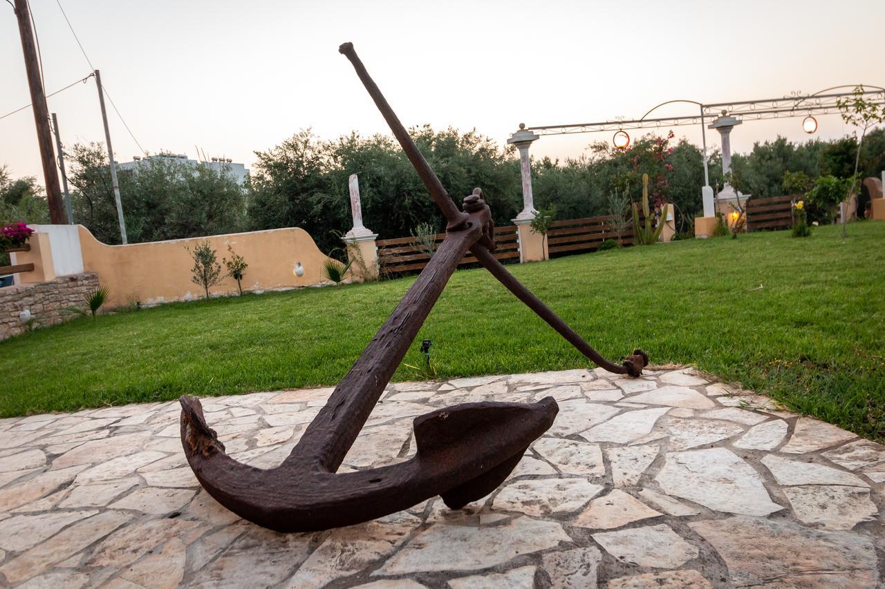 Ta Spitakia Tsarbopoulos Kyparissia Exterior foto