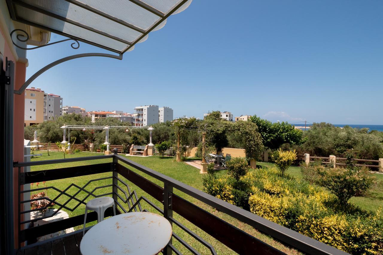 Ta Spitakia Tsarbopoulos Kyparissia Exterior foto