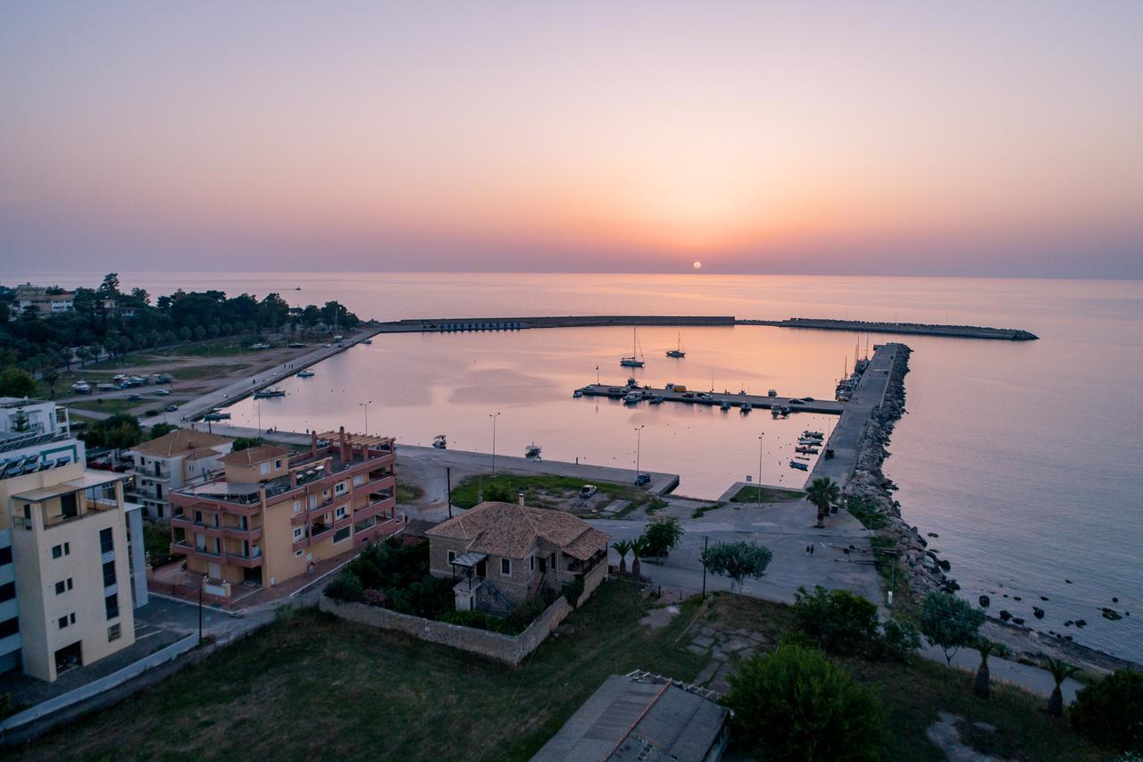 Ta Spitakia Tsarbopoulos Kyparissia Exterior foto